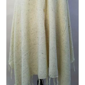 Cream Mimi shawl